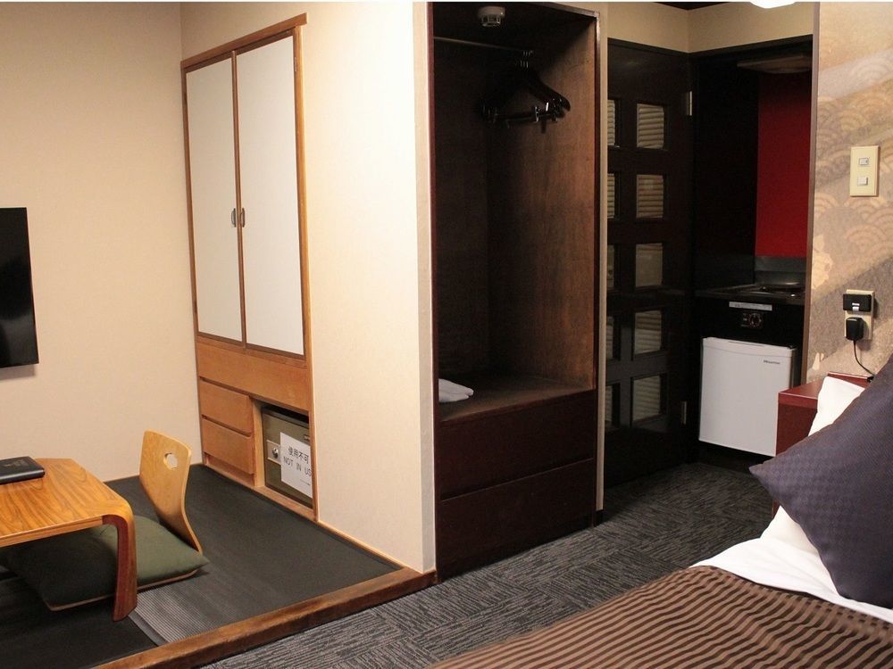 Hotel Livemax Kyoto Ekimae Экстерьер фото